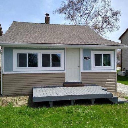 Charming And Happy Walled Lake Mi Cottage Novi Eksteriør billede